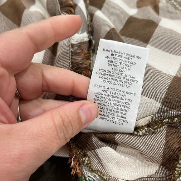 Democracy Long Sleeve Brown & White Plaid Button Down Size 2X - Picture 6 of 8